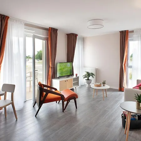 Le Criterium מלון דירות