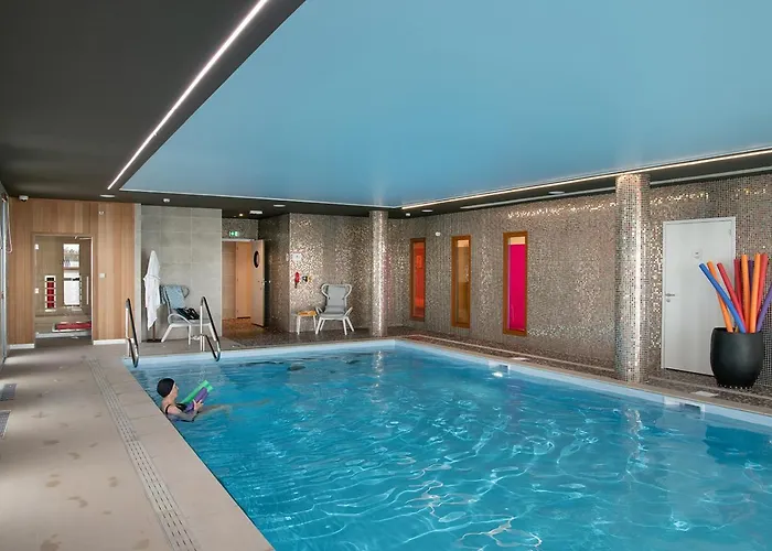 Le Criterium Aparthotel Ecouflant